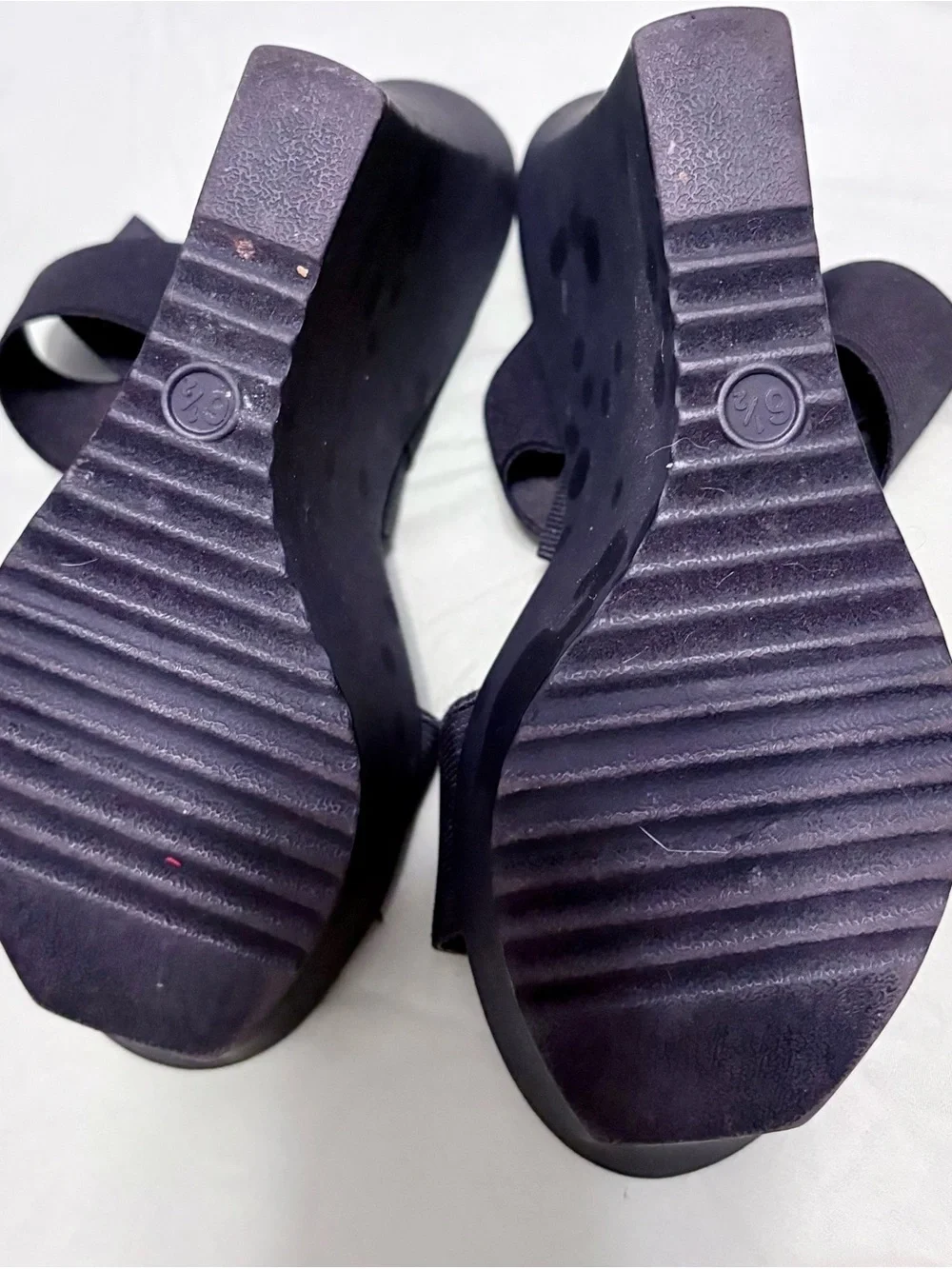 Candie's Black Elastic Cross-Strap Wedge Sandals